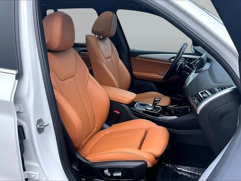 Used 2023 BMW X3 xDrive30i w/ Convenience Package AWD/4WD image 8