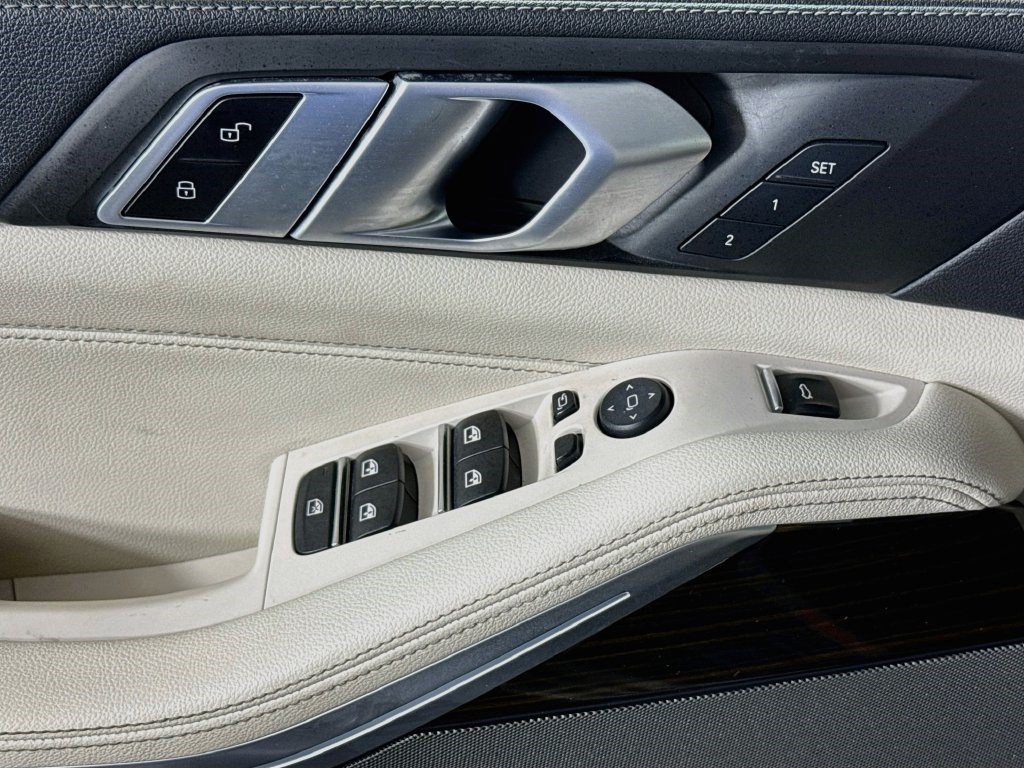 Used 2020 BMW X5 sDrive40i w/ Premium Package RWD image 23