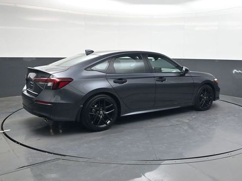 Used 2026 Honda Civic Sport image 4