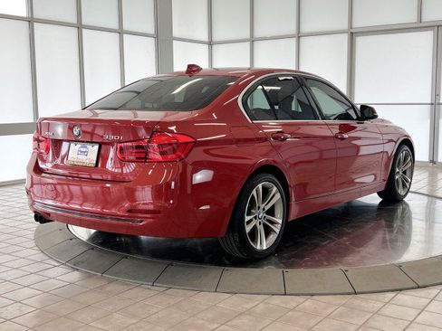 Used 2017 BMW 330i xDrive Sedan AWD/4WD image 7