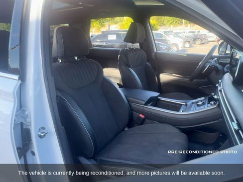 Used 2024 Hyundai Palisade Calligraphy AWD/4WD image 15