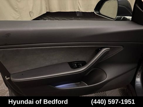 Used 2018 Tesla Model 3 Long Range AWD/4WD image 11