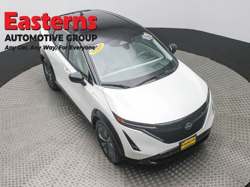 Used 2023 Nissan Ariya FWD image 3