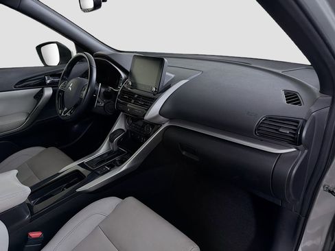 Used 2022 Mitsubishi Eclipse Cross SE FWD image 32