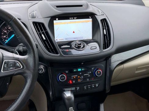 Used 2018 Ford Escape Titanium w/ Ford Safe & Smart Package image 7