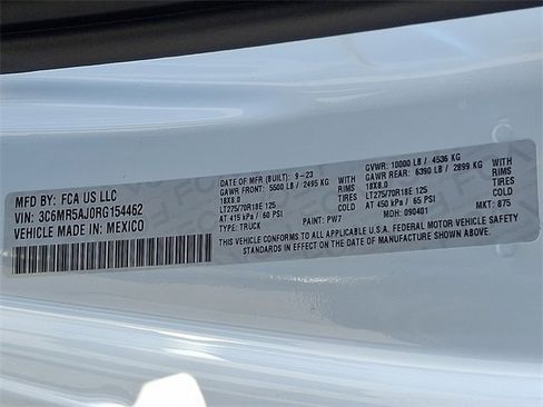 Used 2024 RAM 2500 Tradesman w/ Chrome Appearance Group image 26