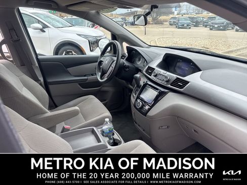 Used 2015 Honda Odyssey EX image 35