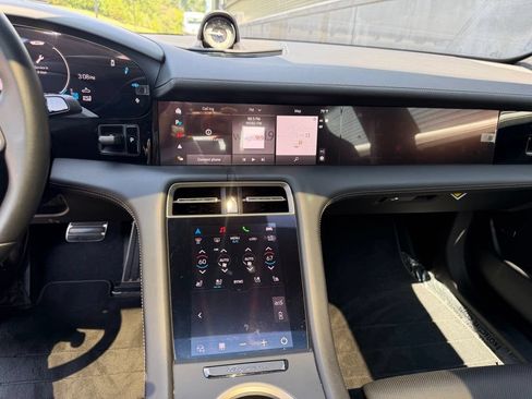 Certified 2025 Porsche Taycan Turbo S AWD/4WD image 24