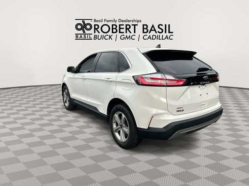 Used 2023 Ford Edge SEL w/ Convenience Package AWD/4WD image 6