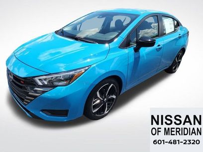 New 2025 Nissan Versa SR w/ Trunk Package