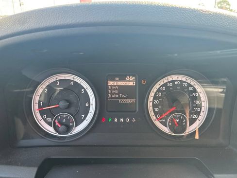 Used 2013 RAM 1500 Express AWD/4WD image 10