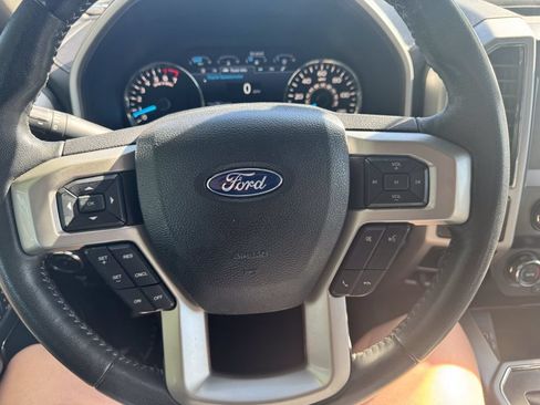 Used 2020 Ford F150 Lariat AWD/4WD image 12
