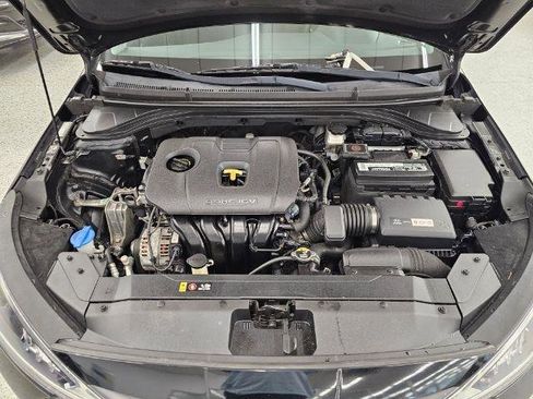 Used 2019 Hyundai Elantra SEL w/ Cargo Package FWD image 39
