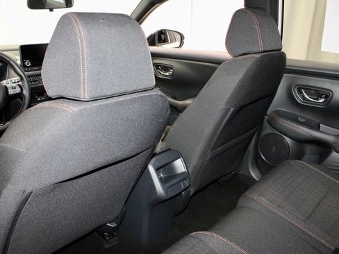 Used 2025 Honda HR-V Sport image 21