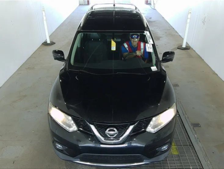 Used 2016 Nissan Rogue SL FWD image 4