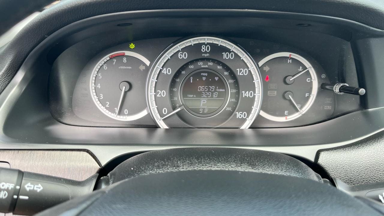Used 2015 Honda Accord EX-L image 37