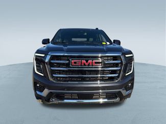 New 2026 GMC Yukon XL Elevation video 2