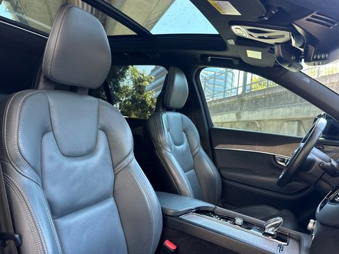 Used 2021 Volvo XC90 T8 Inscription w/ Advanced Package image 33