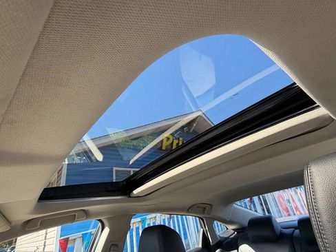 Used 2020 Honda Civic EX-L image 41