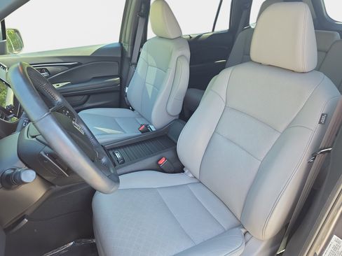 Used 2021 Honda Passport Touring image 13