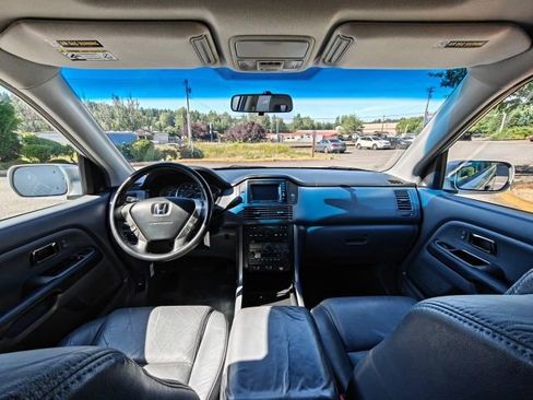 Used 2005 Honda Pilot EX-L image 24