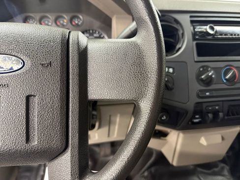 Used 2008 Ford F350 XL image 19