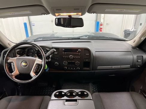 Used 2012 Chevrolet Silverado 2500 LT w/ Interior Plus Package AWD/4WD image 10