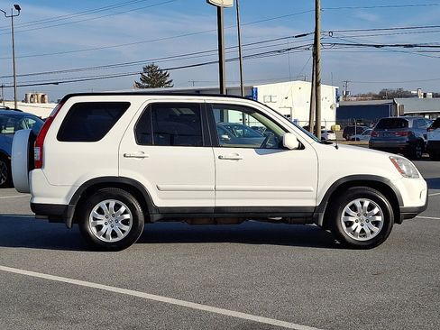 Used 2005 Honda CR-V EX image 7