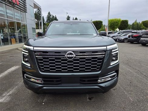 New 2025 Nissan Armada Platinum Reserve image 2