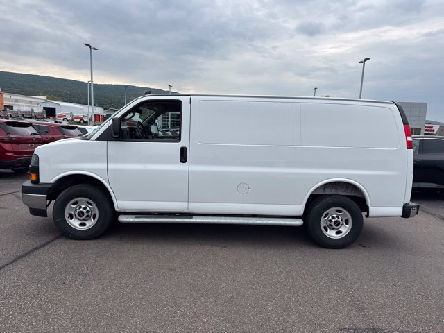 Used 2025 GMC Savana 2500 w/ Driver Convenience Package RWD image 8