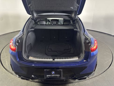 Certified 2025 BMW X4 M40i w/ Premium Package image 10