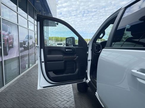 Certified 2023 Chevrolet Silverado 2500 LT AWD/4WD image 20