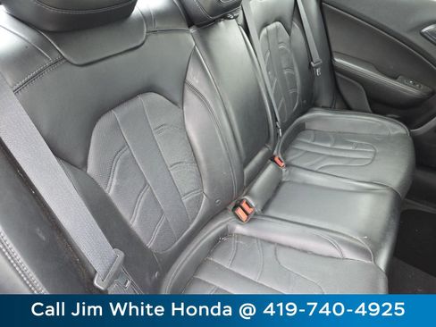 Used 2015 Chrysler 200 S w/ Navigation & Sound Group I image 19