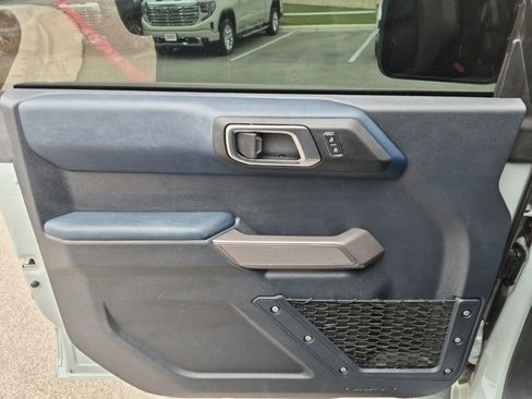 Used 2023 Ford Bronco Outer Banks AWD/4WD image 27