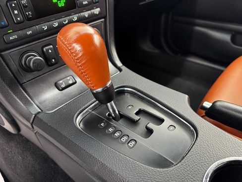 Used 2003 Ford Thunderbird RWD image 19