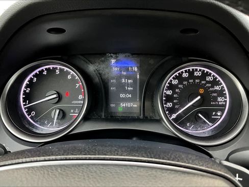 Used 2023 Toyota Camry SE image 25