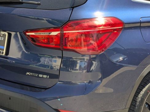 Used 2020 BMW X1 xDrive28i w/ Convenience Package AWD/4WD image 11