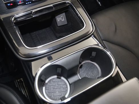 Used 2023 Lincoln Nautilus Reserve w/ Equipment Group 201A AWD/4WD image 33