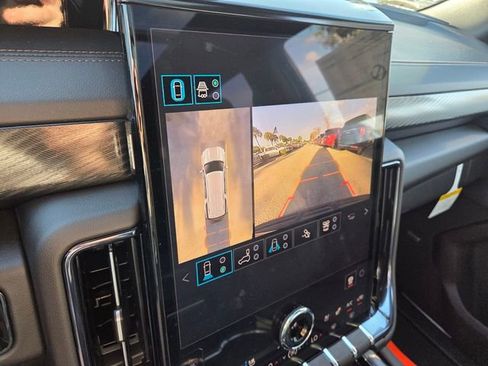 New 2026 GMC Yukon XL AT4 w/ AT4 Premium Plus Package AWD/4WD image 34