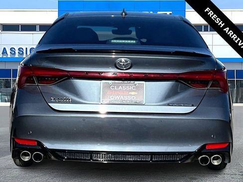 Used 2019 Toyota Avalon Touring w/ Advanced Safety Package image 6