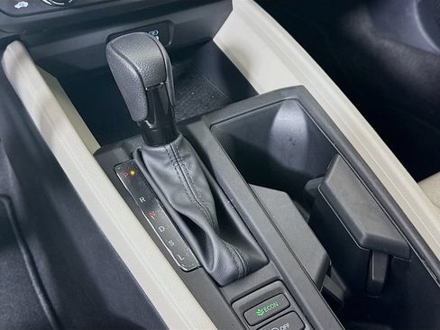 Used 2025 Honda Accord SE image 18