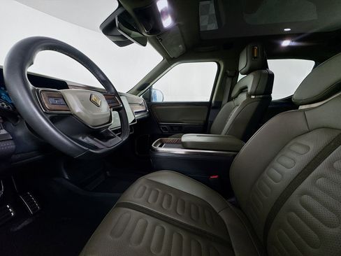 Used 2022 Rivian R1T Launch Edition image 19