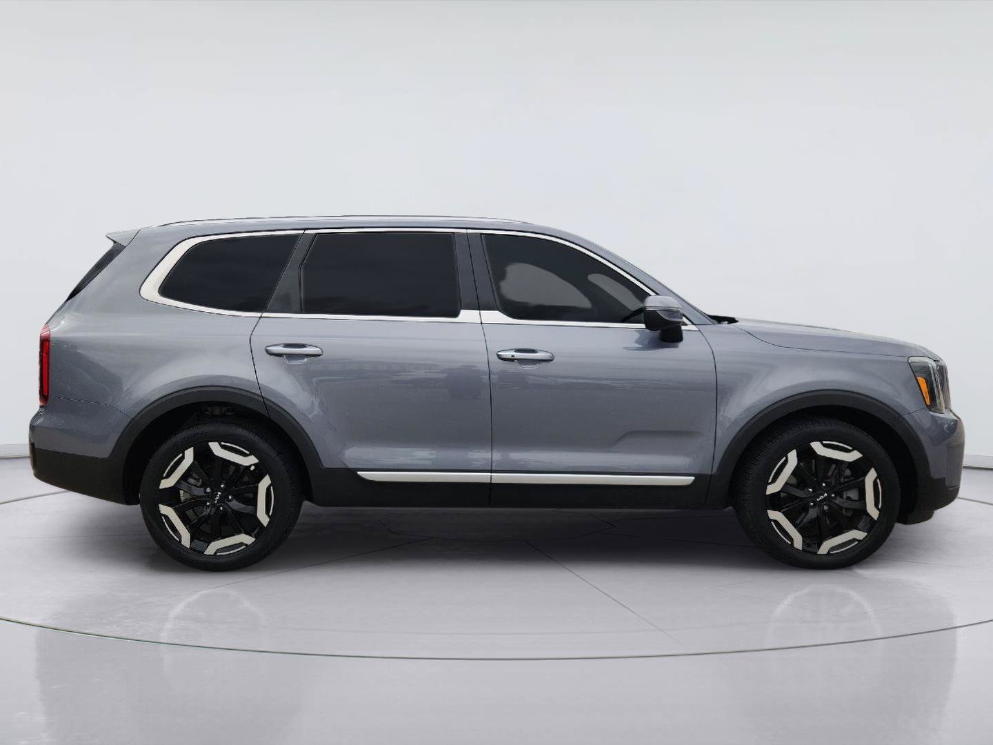 Used 2023 Kia Telluride S w/ S Sunroof Package AWD/4WD image 4