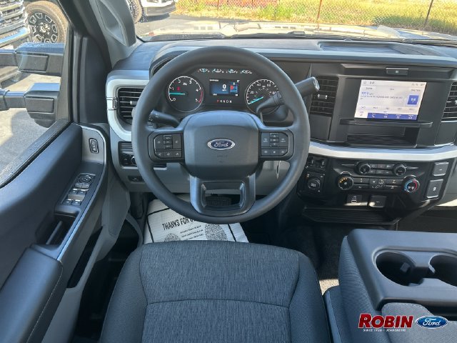 New 2026 Ford F250 XL w/ STX Appearance Package AWD/4WD image 14
