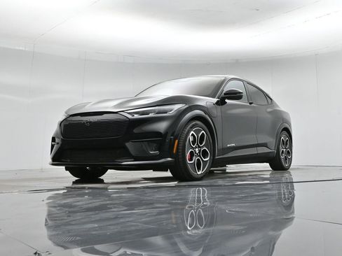 Used 2023 Ford Mustang Mach-E GT image 46