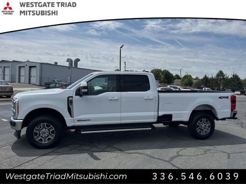 Used 2023 Ford F350 Lariat AWD/4WD image 6