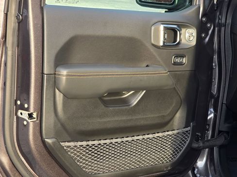 New 2026 Jeep Wrangler Unlimited Sahara AWD/4WD image 36