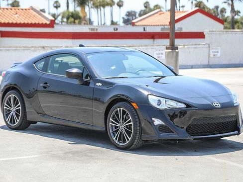 Used 2016 Scion FR-S RWD image 4
