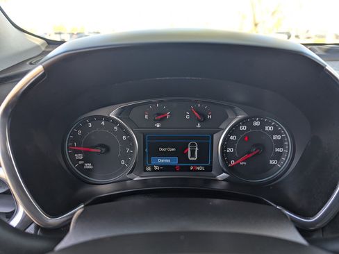 Used 2024 Chevrolet Equinox LT image 29