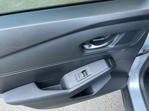 Used 2023 Honda Accord EX image 25